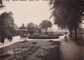 Valley Gardens Magnesia Well area 3 Sep 1930*