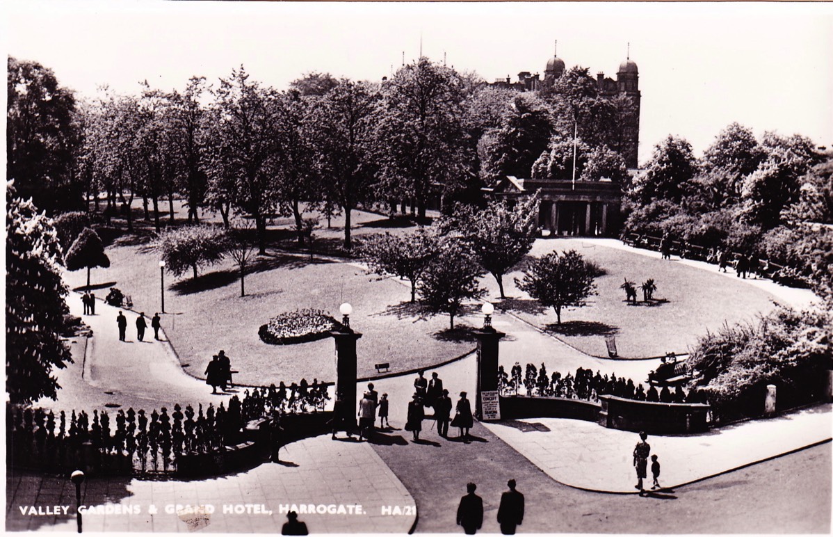 Entrance to Valley Gardens - c.1952