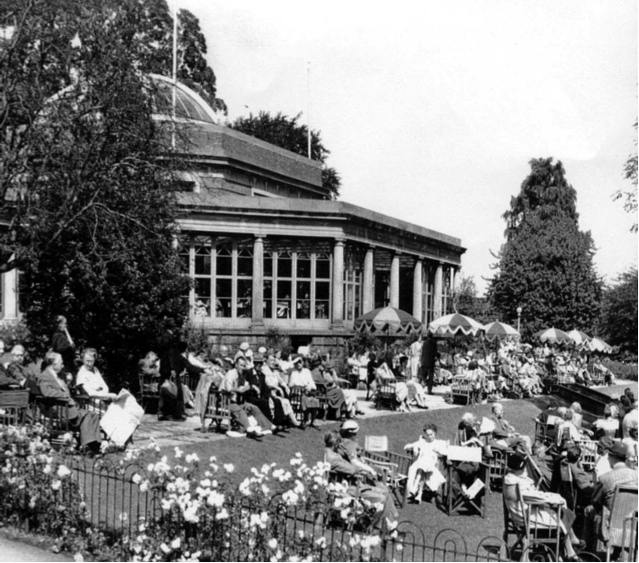 Sun Pavilion and Lawn