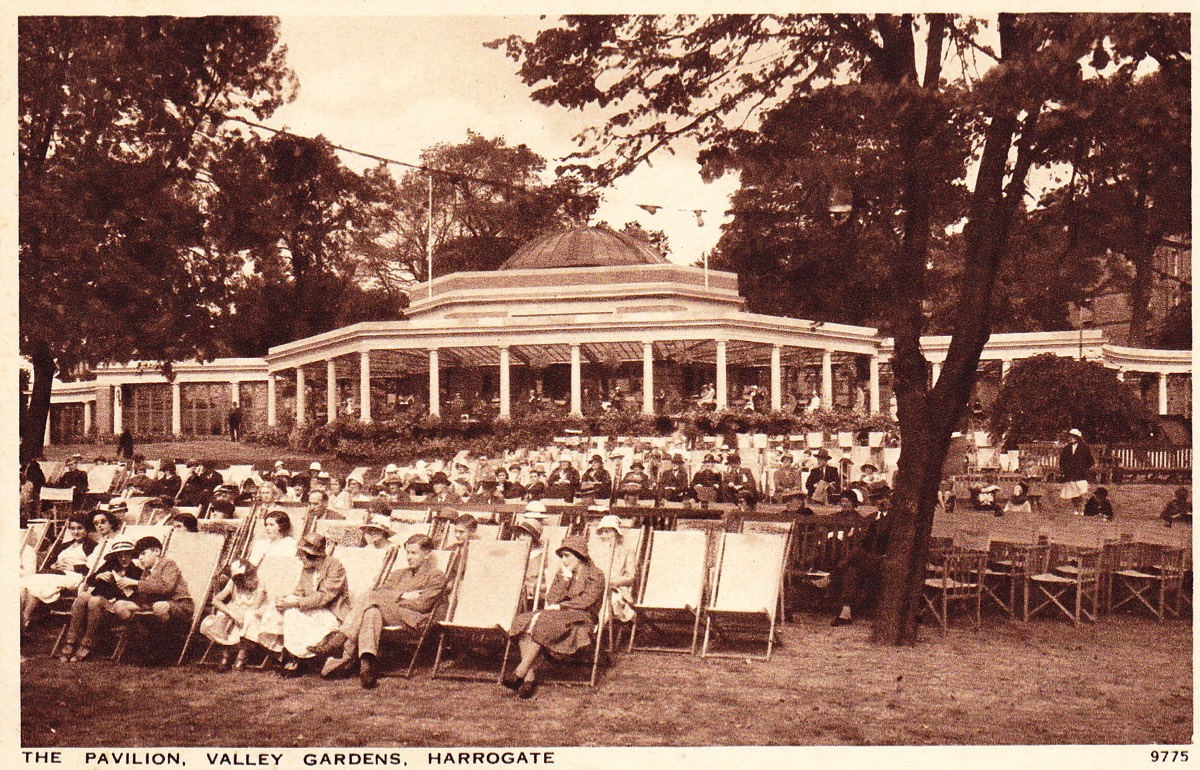 Sun Pavilion and Lawn